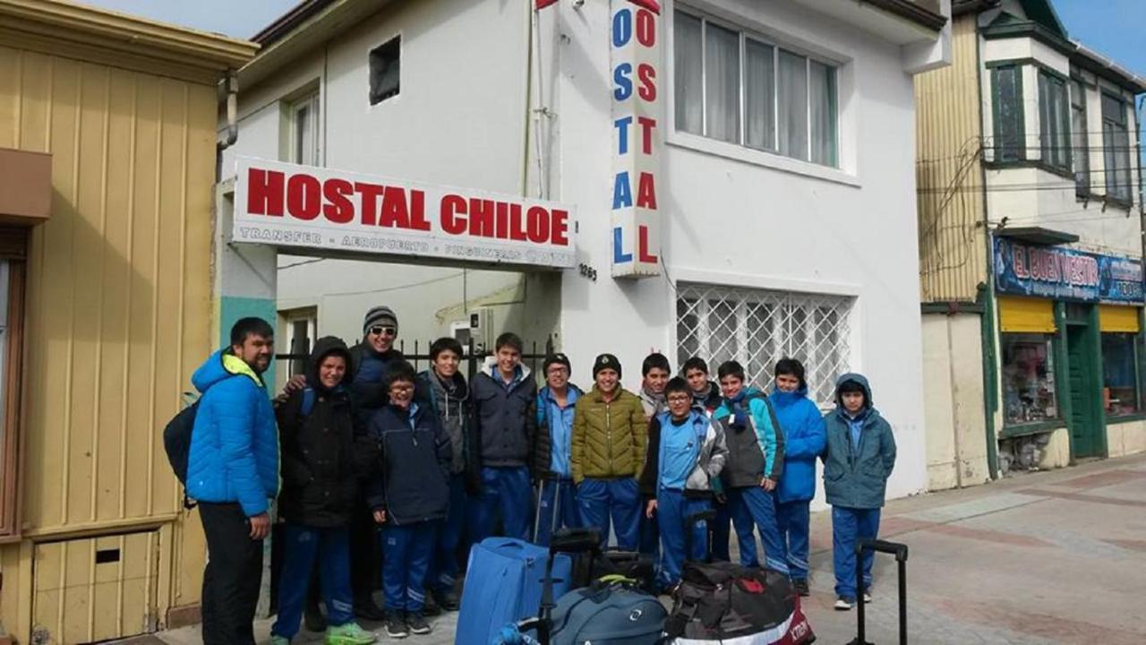 Hostal Chiloe Hostel Punta Arenas Ngoại thất bức ảnh